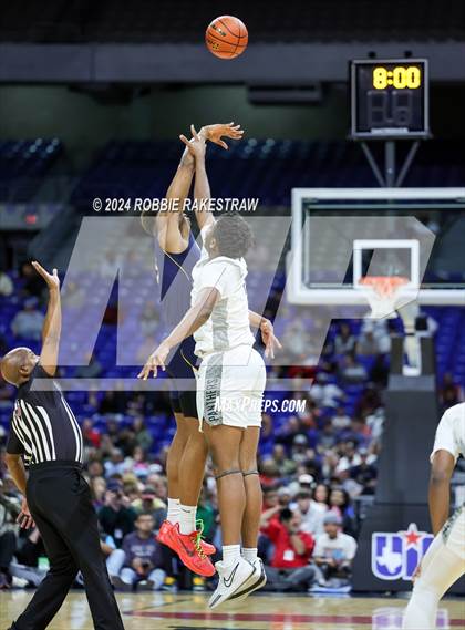 Thumbnail 1 in Plano East vs. Stony Point (UIL 6A Basketball Final) photogallery.