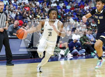 Thumbnail 1 in Plano East vs. Stony Point (UIL 6A Basketball Final) photogallery.
