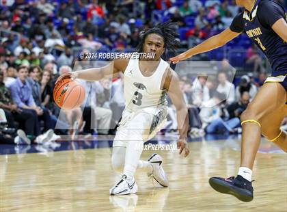 Thumbnail 1 in Plano East vs. Stony Point (UIL 6A Basketball Final) photogallery.