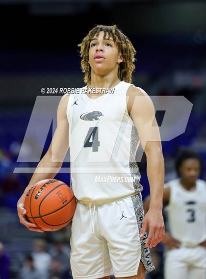 Thumbnail 1 in Plano East vs. Stony Point (UIL 6A Basketball Final) photogallery.