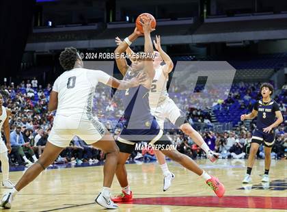Thumbnail 2 in Plano East vs. Stony Point (UIL 6A Basketball Final) photogallery.