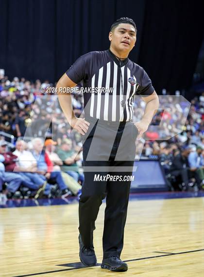 Thumbnail 2 in Plano East vs. Stony Point (UIL 6A Basketball Final) photogallery.