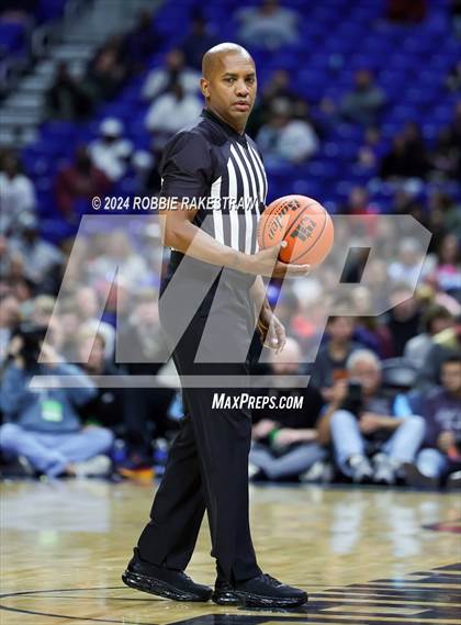 Thumbnail 3 in Plano East vs. Stony Point (UIL 6A Basketball Final) photogallery.
