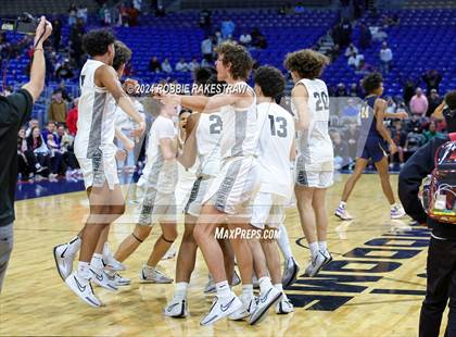 Thumbnail 1 in Plano East vs. Stony Point (UIL 6A Basketball Final) photogallery.