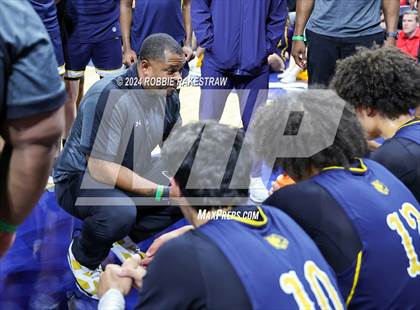 Thumbnail 1 in Plano East vs. Stony Point (UIL 6A Basketball Final) photogallery.