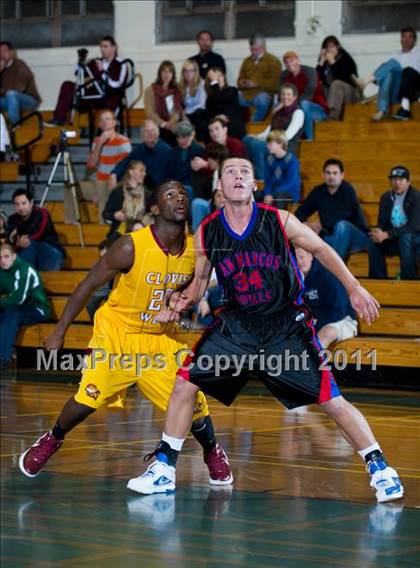 Thumbnail 2 in San Marcos vs. Clovis West (Santa Barbara Holiday Classic) photogallery.