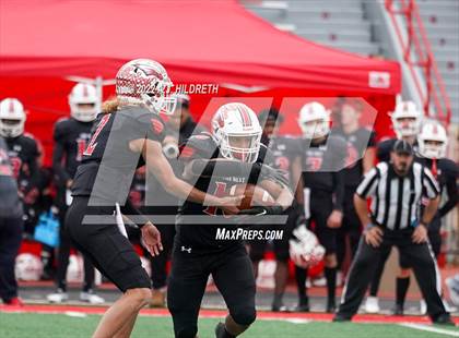Thumbnail 2 in Maize vs. Mill Valley (KSHSAA 5A State Final) photogallery.