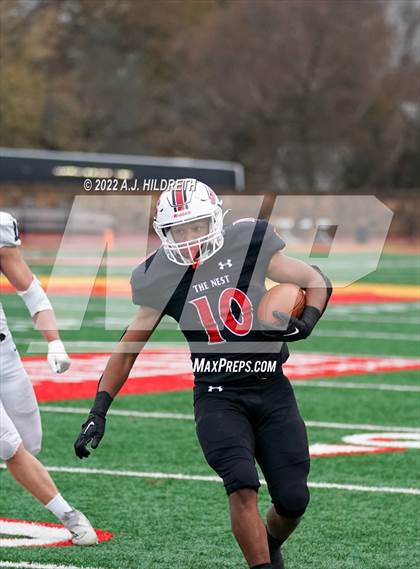 Thumbnail 3 in Maize vs. Mill Valley (KSHSAA 5A State Final) photogallery.