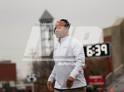 Thumbnail 1 in Maize vs. Mill Valley (KSHSAA 5A State Final) photogallery.