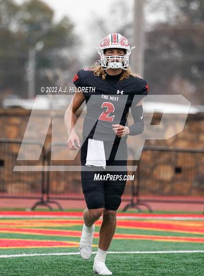 Thumbnail 1 in Maize vs. Mill Valley (KSHSAA 5A State Final) photogallery.