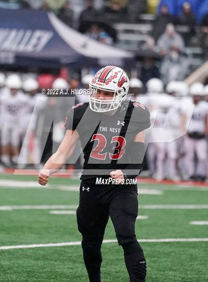 Thumbnail 3 in Maize vs. Mill Valley (KSHSAA 5A State Final) photogallery.