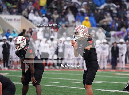 Thumbnail 3 in Maize vs. Mill Valley (KSHSAA 5A State Final) photogallery.