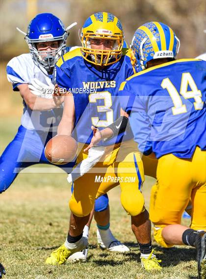 Thumbnail 3 in Smith Valley @ Coleville photogallery.
