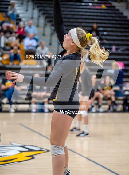 Thumbnail 3 in Maricopa vs Gilbert photogallery.