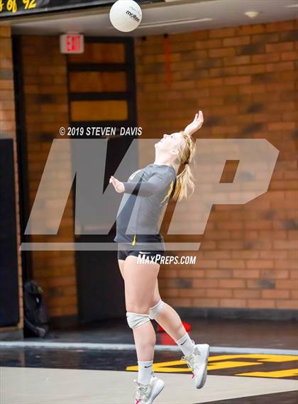Thumbnail 2 in Maricopa vs Gilbert photogallery.