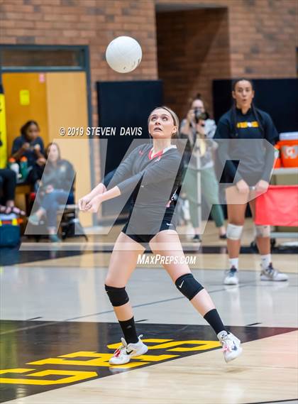 Thumbnail 1 in Maricopa vs Gilbert photogallery.
