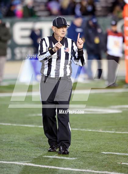 Thumbnail 3 in Valley Christian vs. Madison (CIF D2-AA State Championship) photogallery.