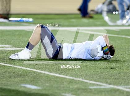 Thumbnail 1 in Valley Christian vs. Madison (CIF D2-AA State Championship) photogallery.