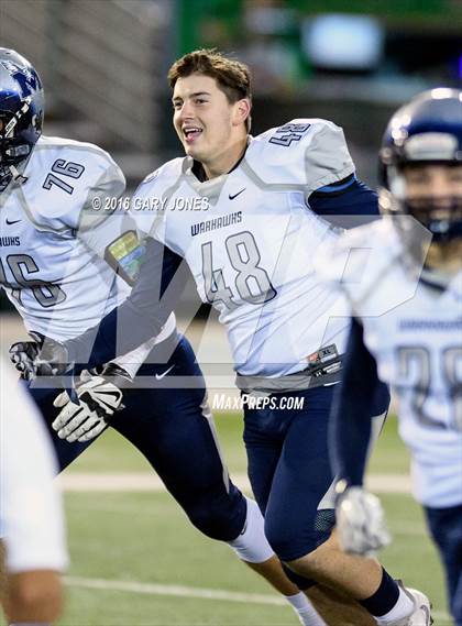 Thumbnail 3 in Valley Christian vs. Madison (CIF D2-AA State Championship) photogallery.