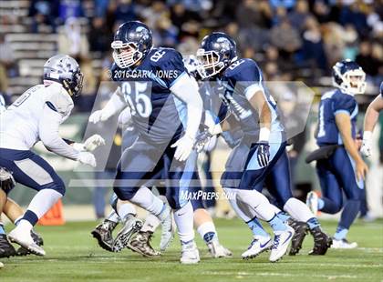 Thumbnail 1 in Valley Christian vs. Madison (CIF D2-AA State Championship) photogallery.