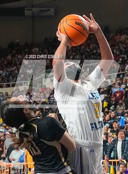 Thumbnail 1 in Chinle @ Alchesay (AIA 3A Final) photogallery.
