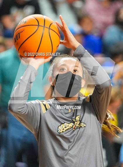 Thumbnail 1 in Chinle @ Alchesay (AIA 3A Final) photogallery.