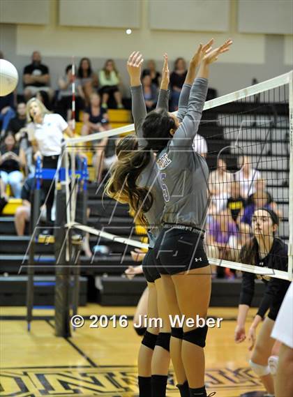 Thumbnail 3 in River Ridge @ Mitchell photogallery.