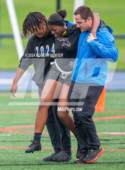 Thumbnail 1 in Rochester Academy vs Gananda Central photogallery.