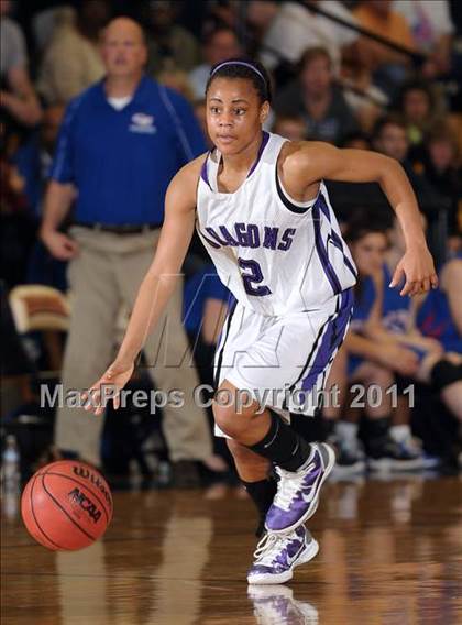Thumbnail 3 in Christian Brothers vs. Sacramento (CIF SJS D3 Playoffs) photogallery.