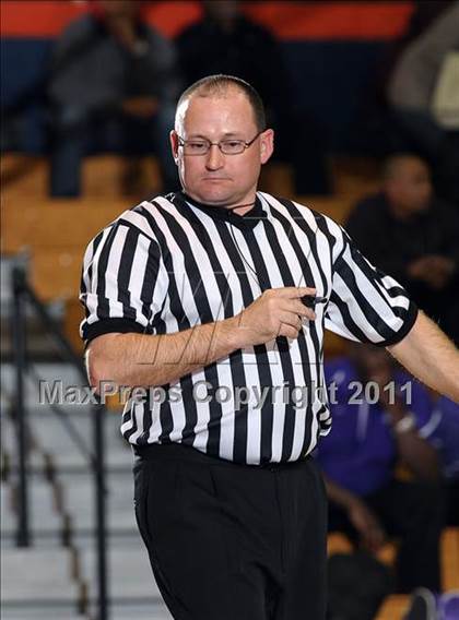 Thumbnail 2 in Christian Brothers vs. Sacramento (CIF SJS D3 Playoffs) photogallery.