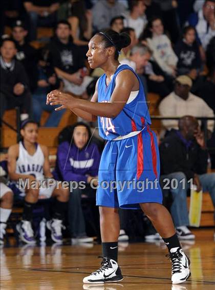 Thumbnail 1 in Christian Brothers vs. Sacramento (CIF SJS D3 Playoffs) photogallery.