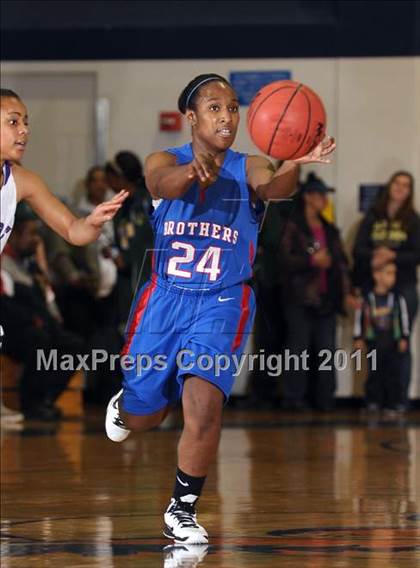 Thumbnail 1 in Christian Brothers vs. Sacramento (CIF SJS D3 Playoffs) photogallery.