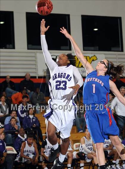 Thumbnail 3 in Christian Brothers vs. Sacramento (CIF SJS D3 Playoffs) photogallery.