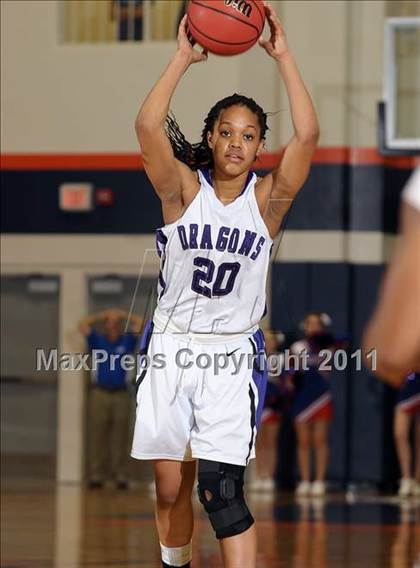 Thumbnail 1 in Christian Brothers vs. Sacramento (CIF SJS D3 Playoffs) photogallery.