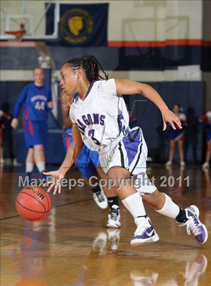 Thumbnail 1 in Christian Brothers vs. Sacramento (CIF SJS D3 Playoffs) photogallery.