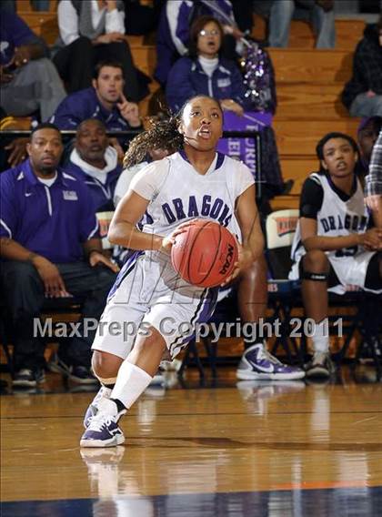 Thumbnail 2 in Christian Brothers vs. Sacramento (CIF SJS D3 Playoffs) photogallery.
