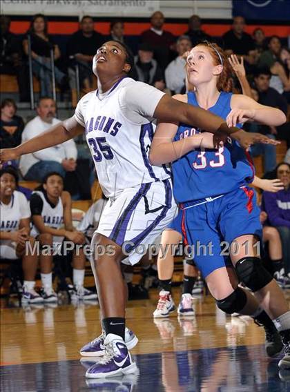 Thumbnail 1 in Christian Brothers vs. Sacramento (CIF SJS D3 Playoffs) photogallery.