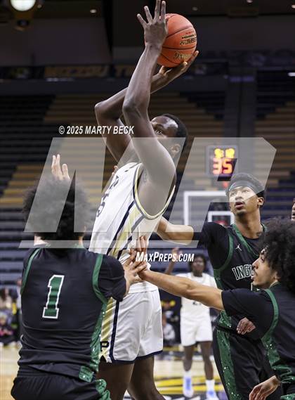 Thumbnail 2 in Inglewood vs Principia (Norm Stewart Classic) photogallery.