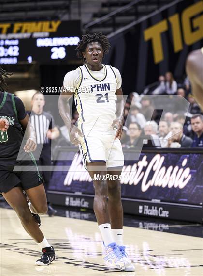 Thumbnail 3 in Inglewood vs Principia (Norm Stewart Classic) photogallery.