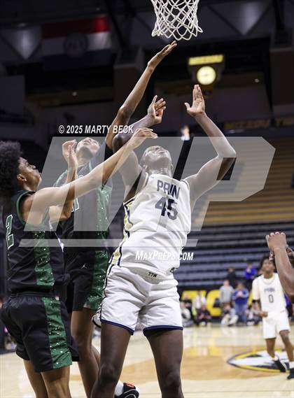 Thumbnail 3 in Inglewood vs Principia (Norm Stewart Classic) photogallery.