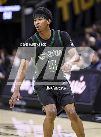 Thumbnail 1 in Inglewood vs Principia (Norm Stewart Classic) photogallery.