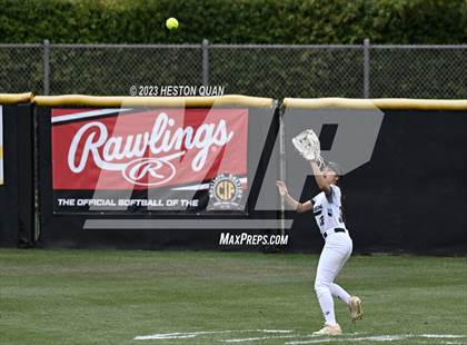 Thumbnail 2 in Liberty vs. Irvine (CIF-SS D5 Final) photogallery.