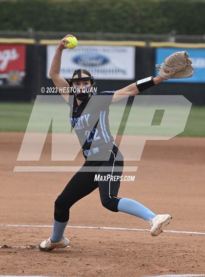 Thumbnail 1 in Liberty vs. Irvine (CIF-SS D5 Final) photogallery.