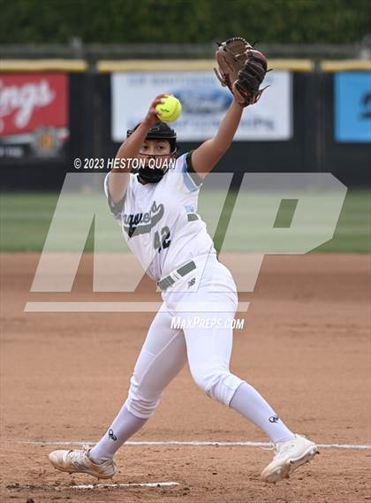 Thumbnail 2 in Liberty vs. Irvine (CIF-SS D5 Final) photogallery.