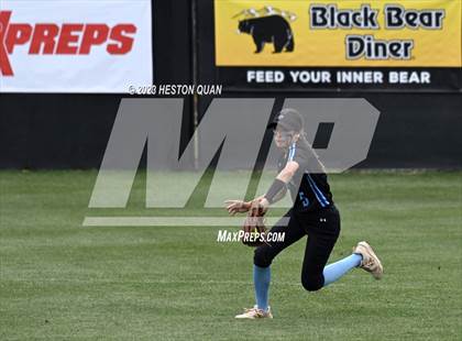 Thumbnail 2 in Liberty vs. Irvine (CIF-SS D5 Final) photogallery.