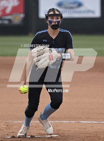 Thumbnail 3 in Liberty vs. Irvine (CIF-SS D5 Final) photogallery.