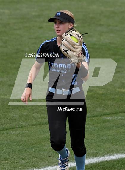 Thumbnail 3 in Liberty vs. Irvine (CIF-SS D5 Final) photogallery.