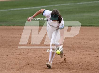 Thumbnail 2 in Liberty vs. Irvine (CIF-SS D5 Final) photogallery.