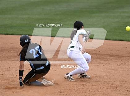 Thumbnail 2 in Liberty vs. Irvine (CIF-SS D5 Final) photogallery.