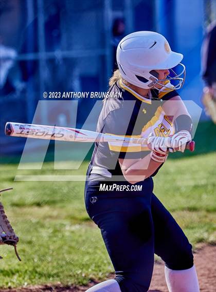 Thumbnail 3 in Del Oro @ Folsom photogallery.